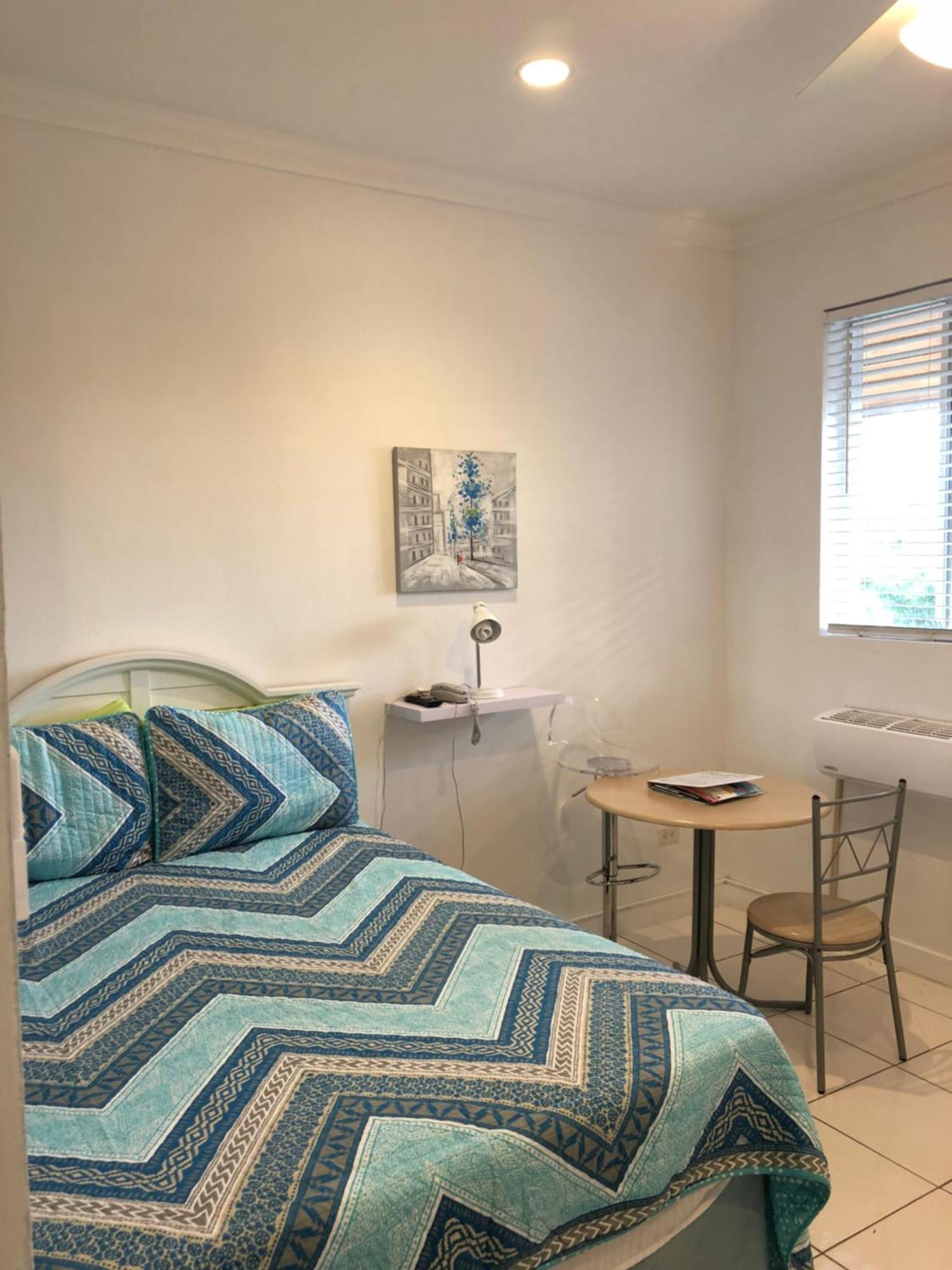 The Oasis Retreat Apartment Насау Екстериор снимка