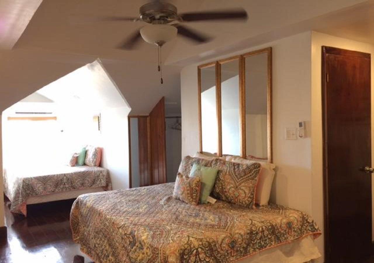 The Oasis Retreat Apartment Насау Екстериор снимка